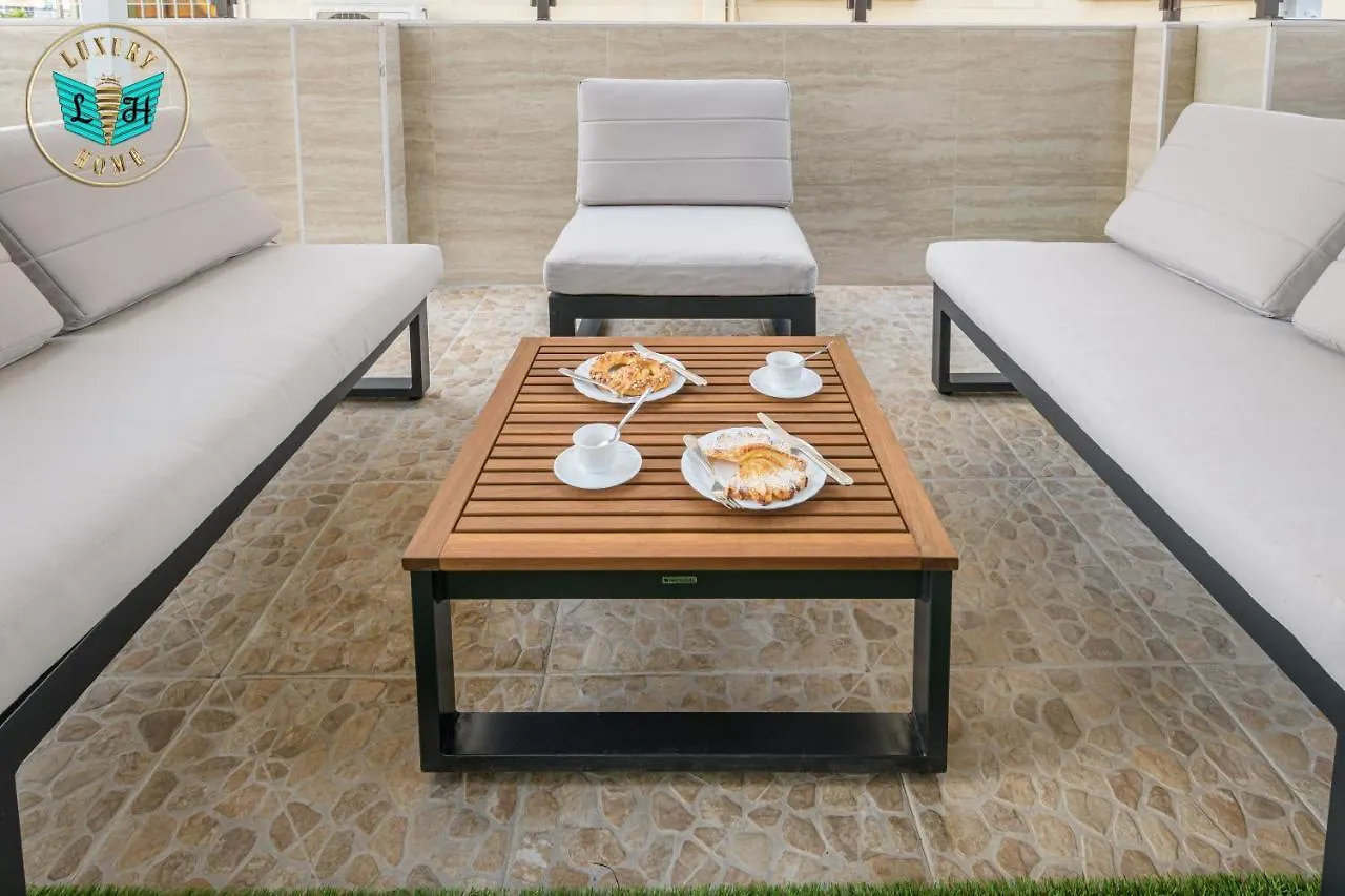 Apartament Luxury Home With Terrace Malaga