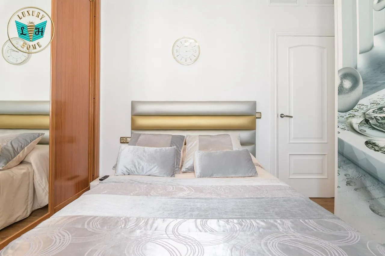 Luxury Home With Terrace Malaga